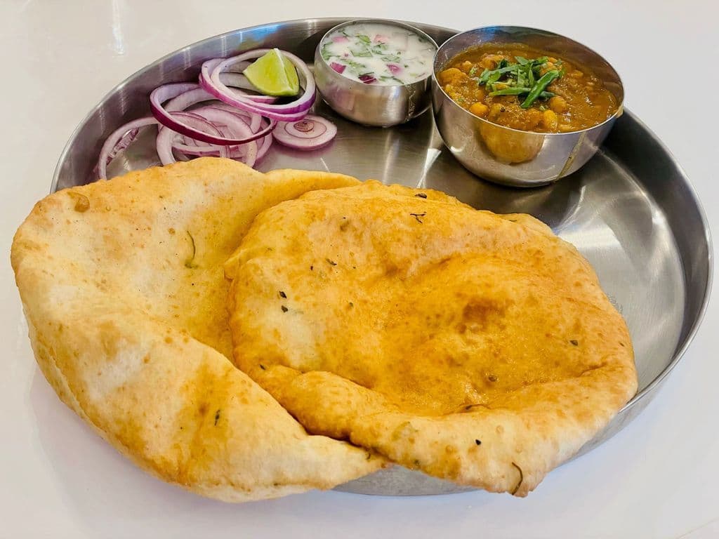 ORIGINAL CHANNA BHATURA