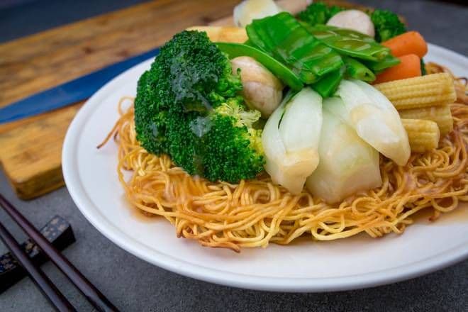 Vegetable Chow Mein