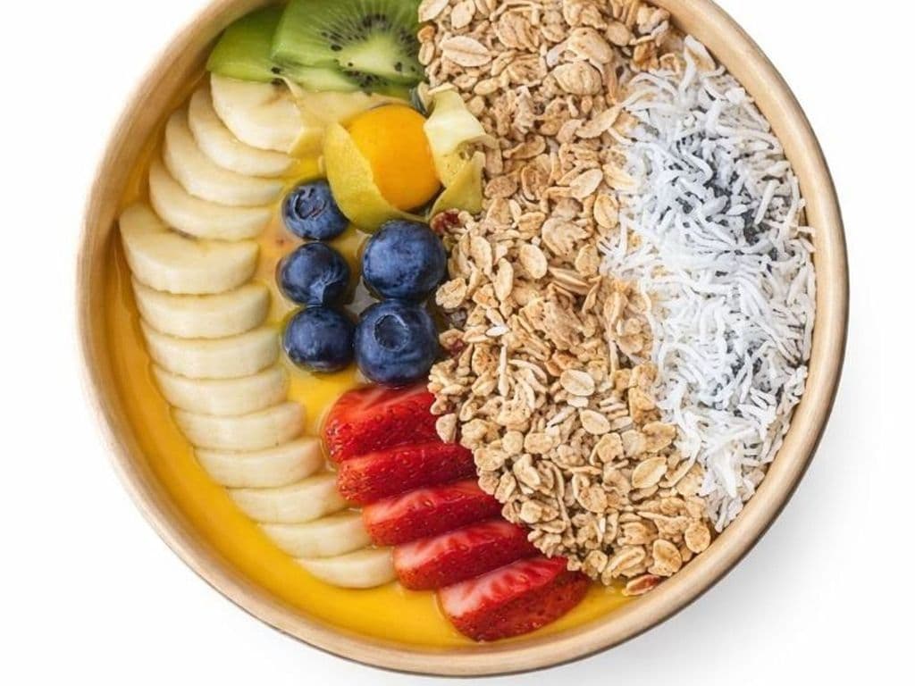 Golden Mango Smoothie bowl