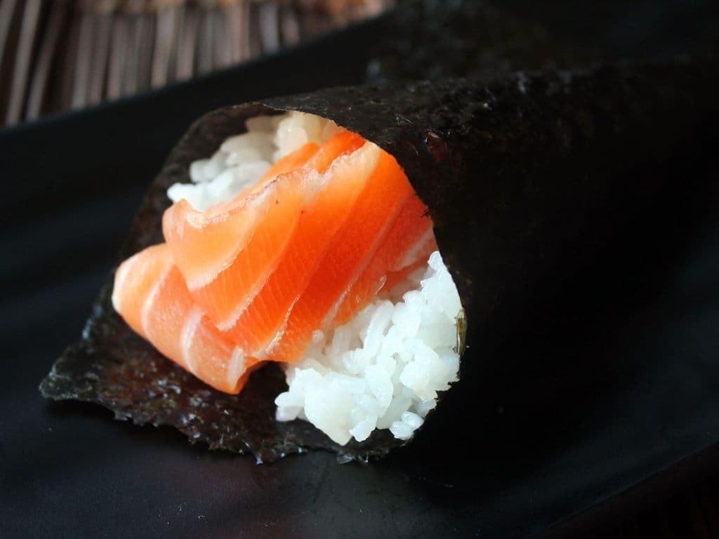 Spicy Salmon H_R (1pcs)