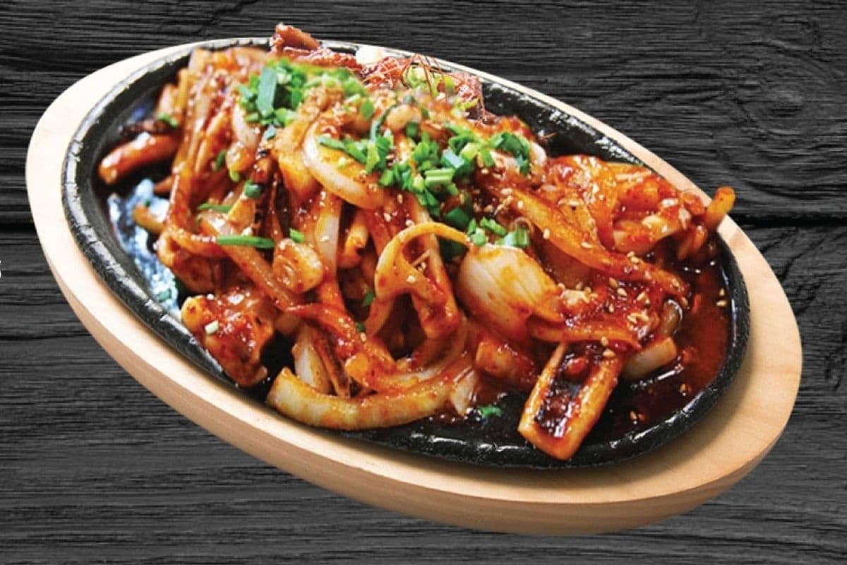 H8. Spicy squid ChulPan