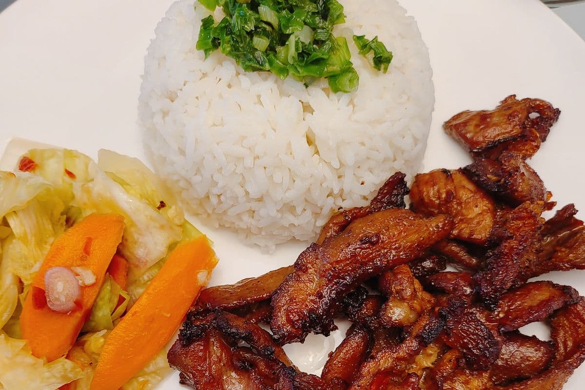 24. Grilled Pork with Rice / Cơm Heo Nướng