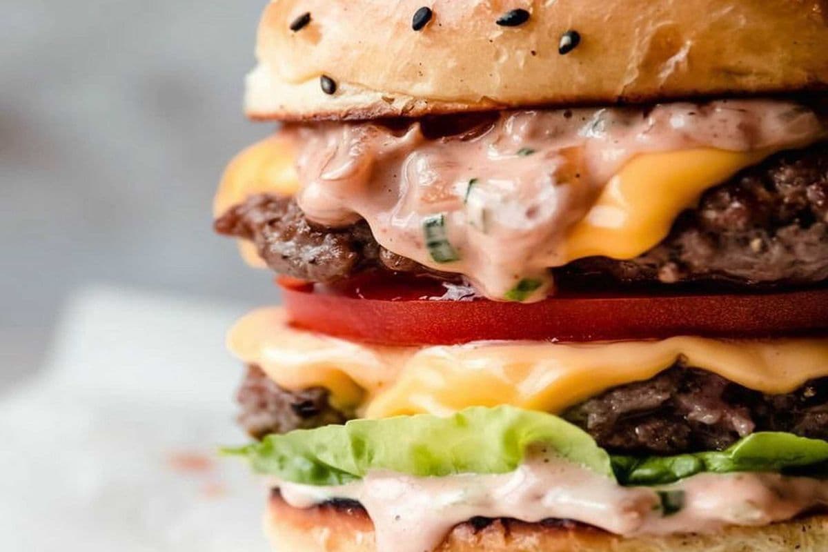 Super shack cheeseburger