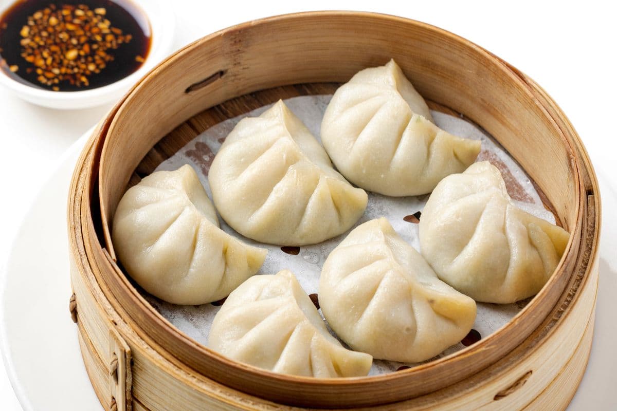 002. Steamed Vegetable Dumplings (6 pcs) 素(蒸)餃