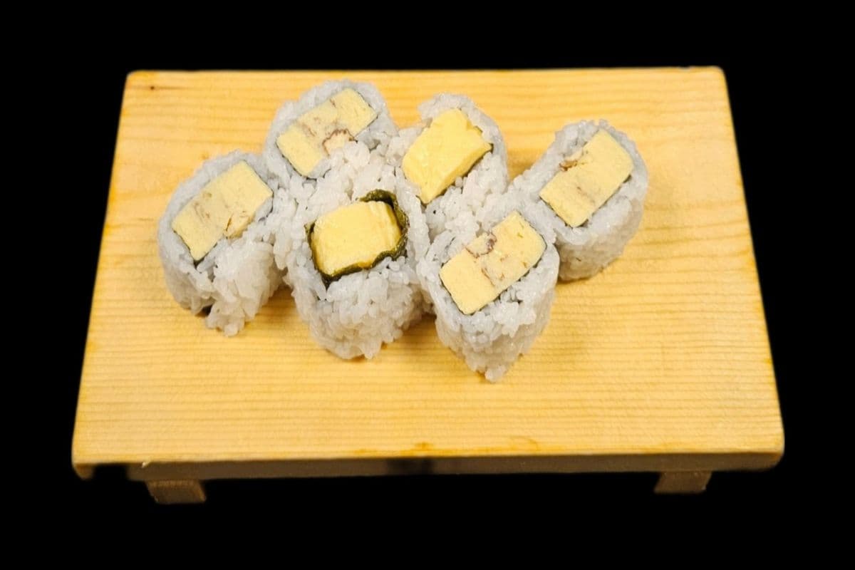 Tamago Roll