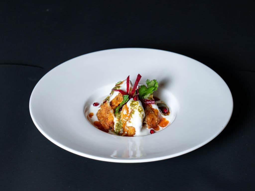 Aloo Tikki Chaat