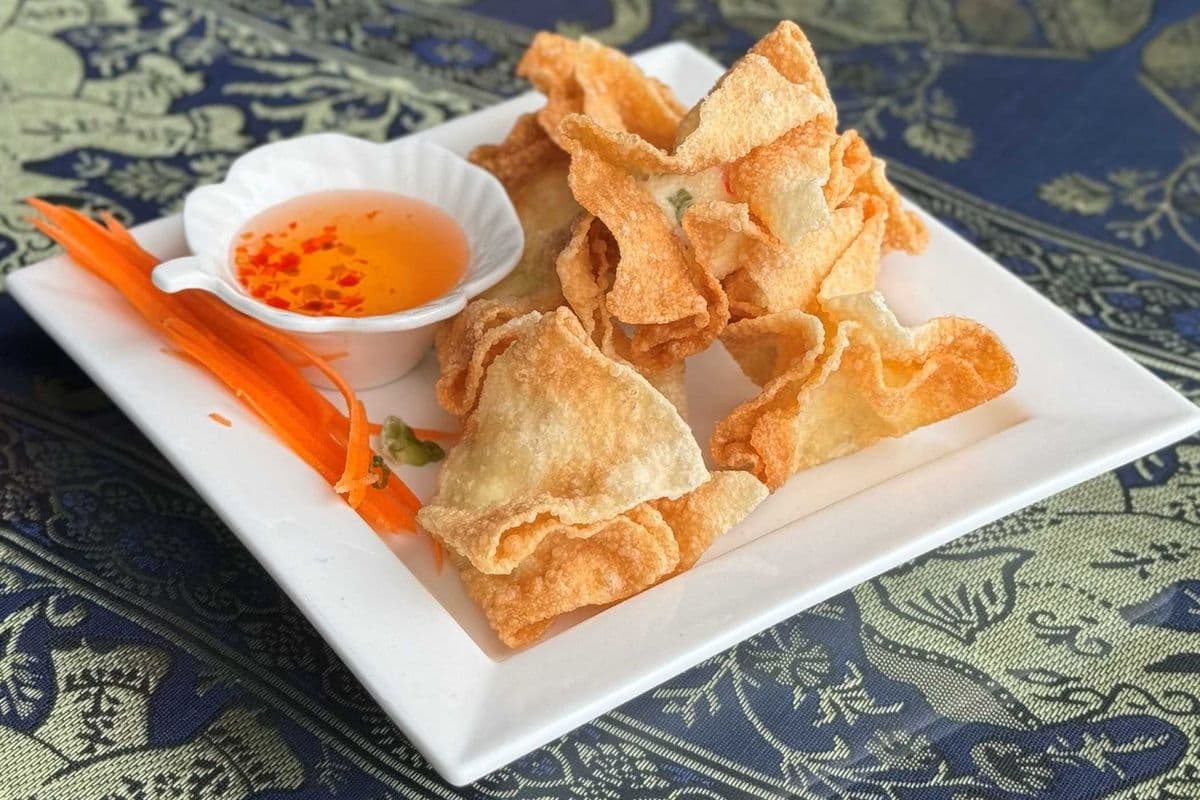 10. Crab Cream Cheese (6 pcs)