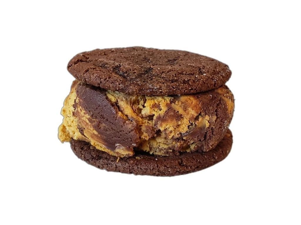 %AMF Peanut Butter Chocolate Cup Ice Cream Sandwich