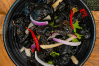 Wood Ear Mushroom Salad / 凉拌木耳