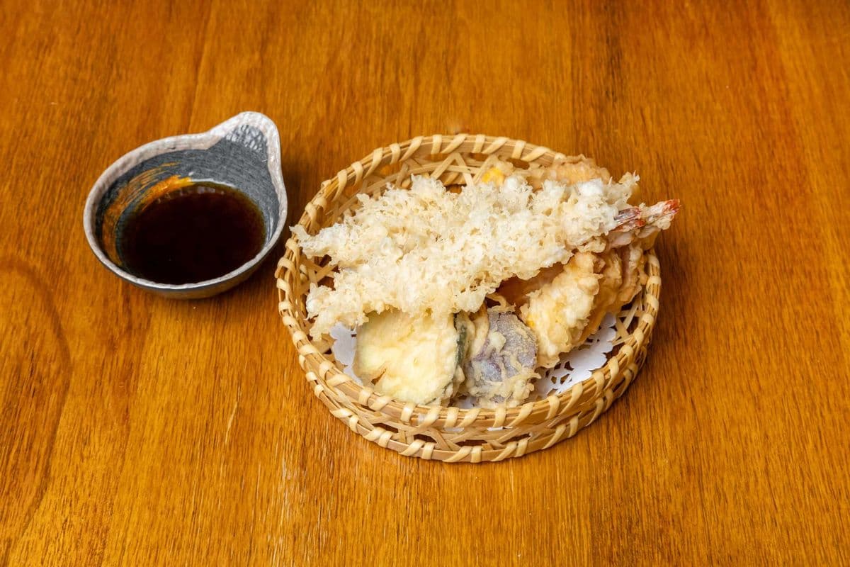20. Tempura Appetizer (7 pcs)
