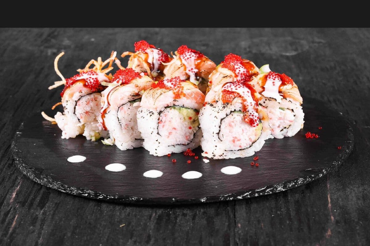 3. Rainbow Roll