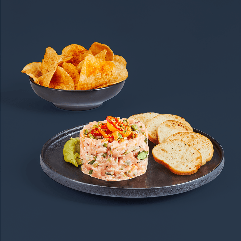 Tartare Saumon Mexicain (Portion Régulière) / Mexican Salmon Tartare (Regular Portion)