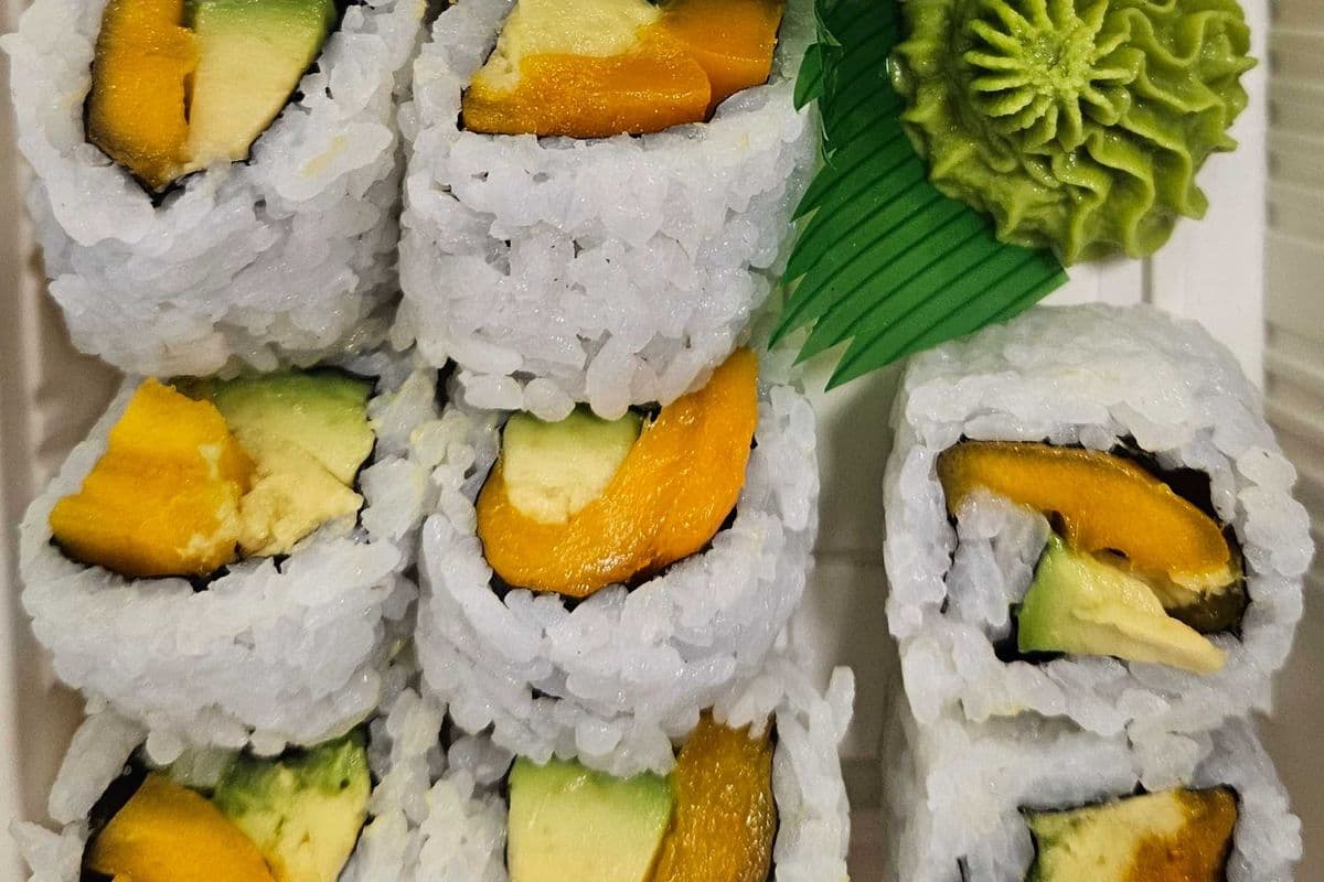 Mango Avocado Roll