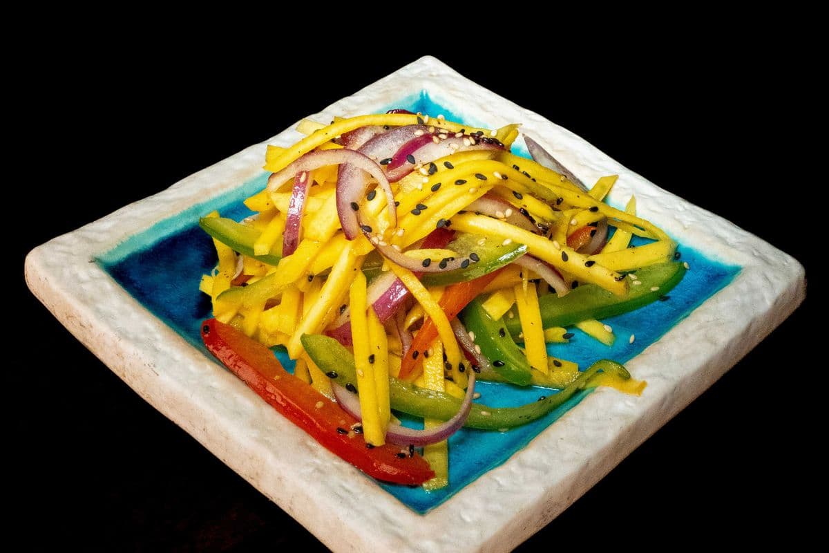 1054. Mango Salad
