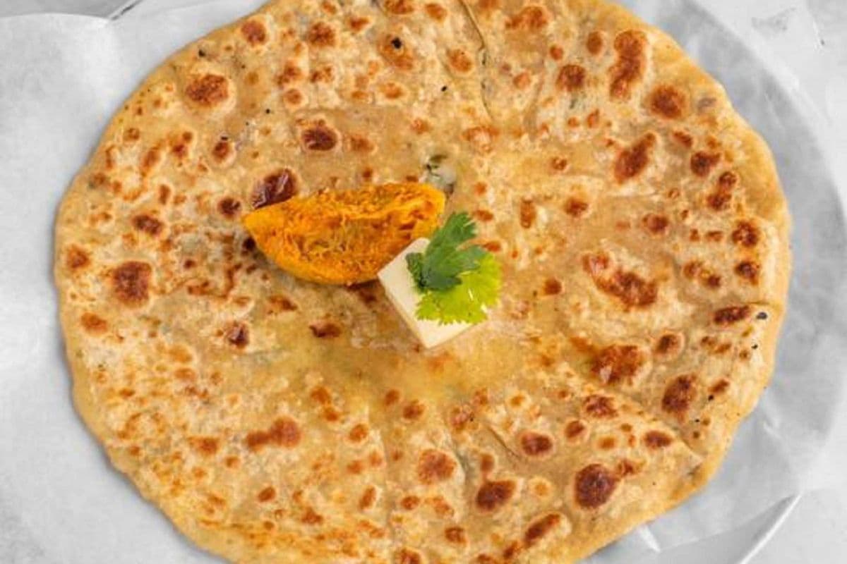 Aloo Paratha (1 pc)