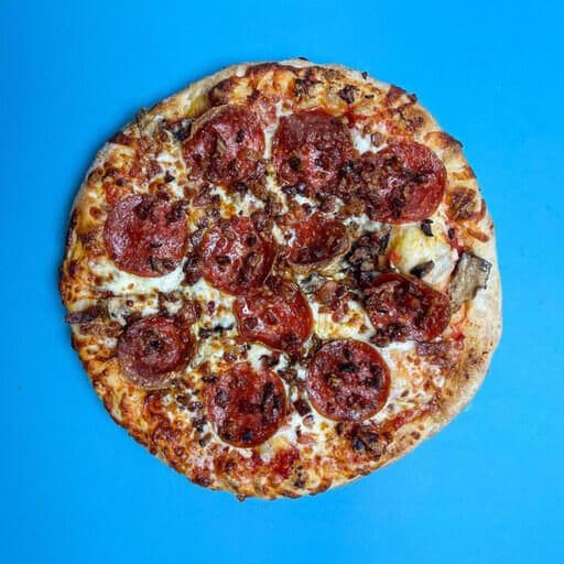 Canadian Classic Pizza