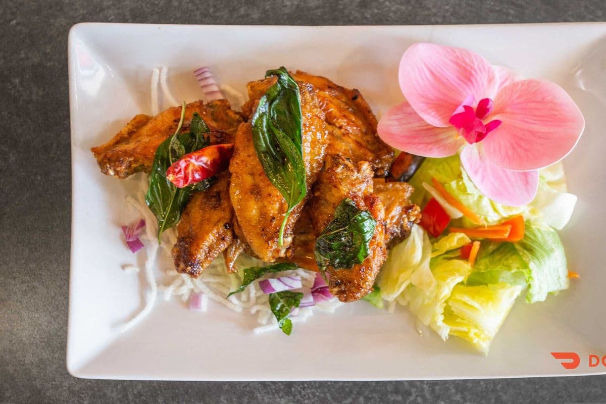 Chicken Wings (6 pcs)