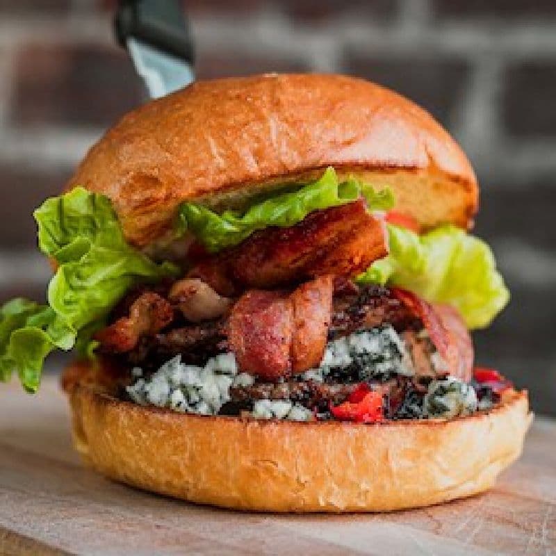 Burger au fromage bleu / Blue Cheeseburger