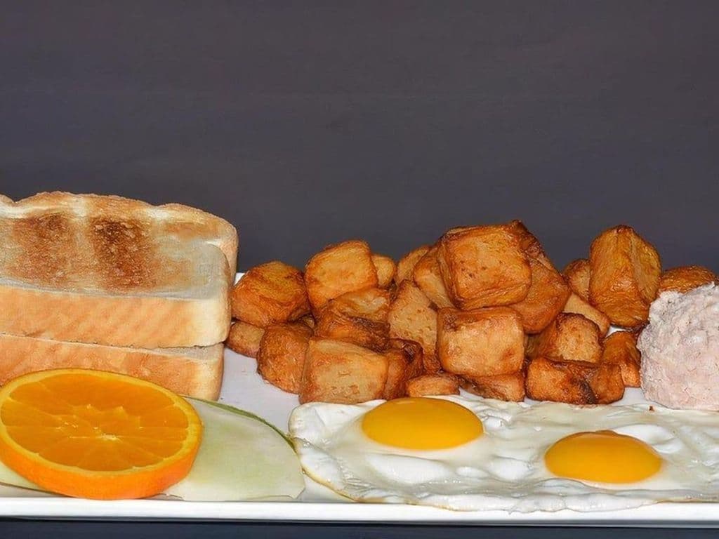 2 œufs avec cretons / 2 Eggs with Cretons