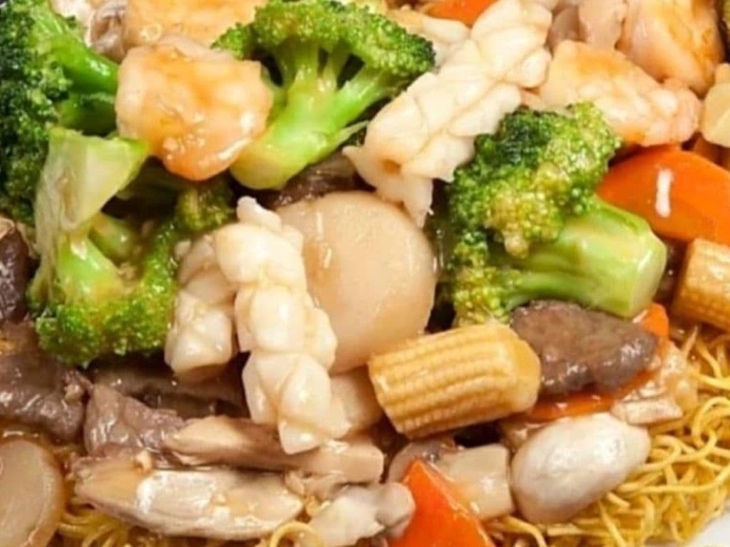 Cantonese Chow Mein