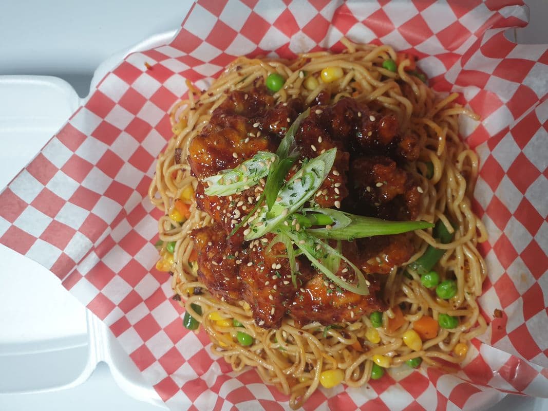Spicy Egg Noodle