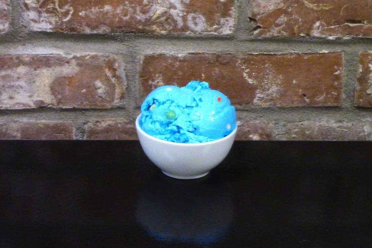 Boule de crème glacée Gomme balloune Coaticook