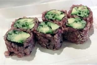 B9. Cucumber Brown Rice Roll