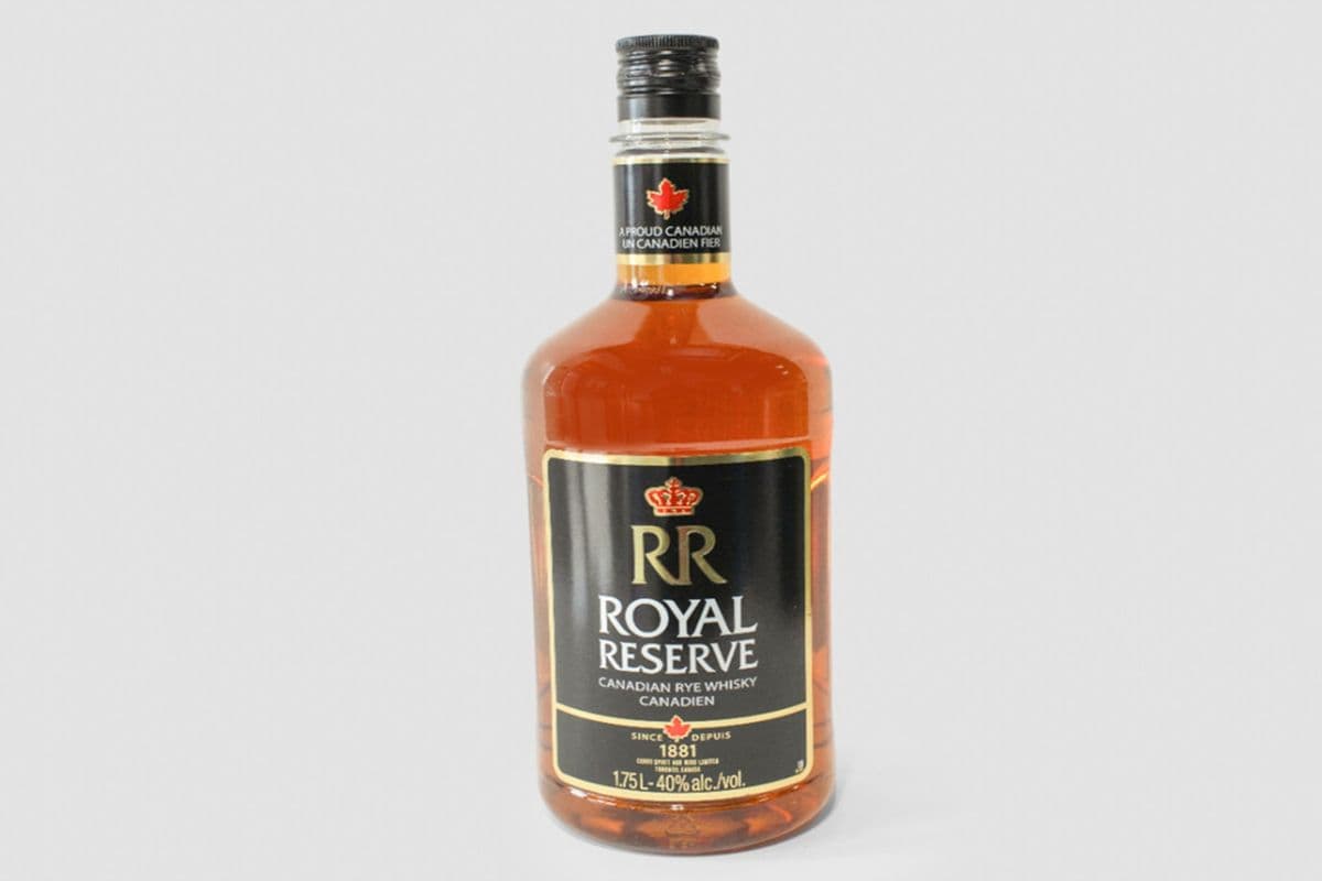 Royal Reserve Canadian Rye Whisky (1 x 1.75 L)