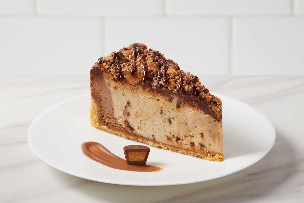 Reese Peanut Butter Chocolate Cheesecake Slice (1 Slice)
