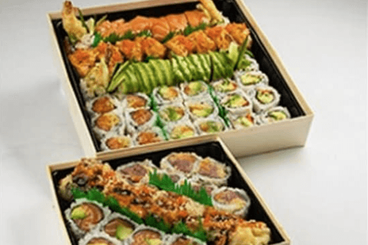 252 Party Tray B- Sashimi, Torched Sushi and Rolls (36 pcs)