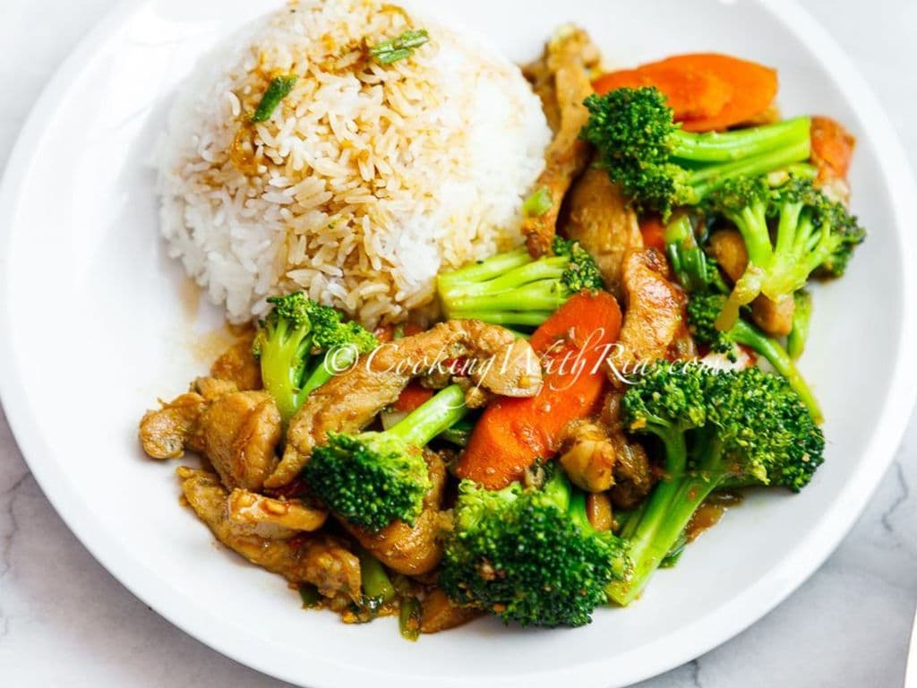 Chicken with broccoli