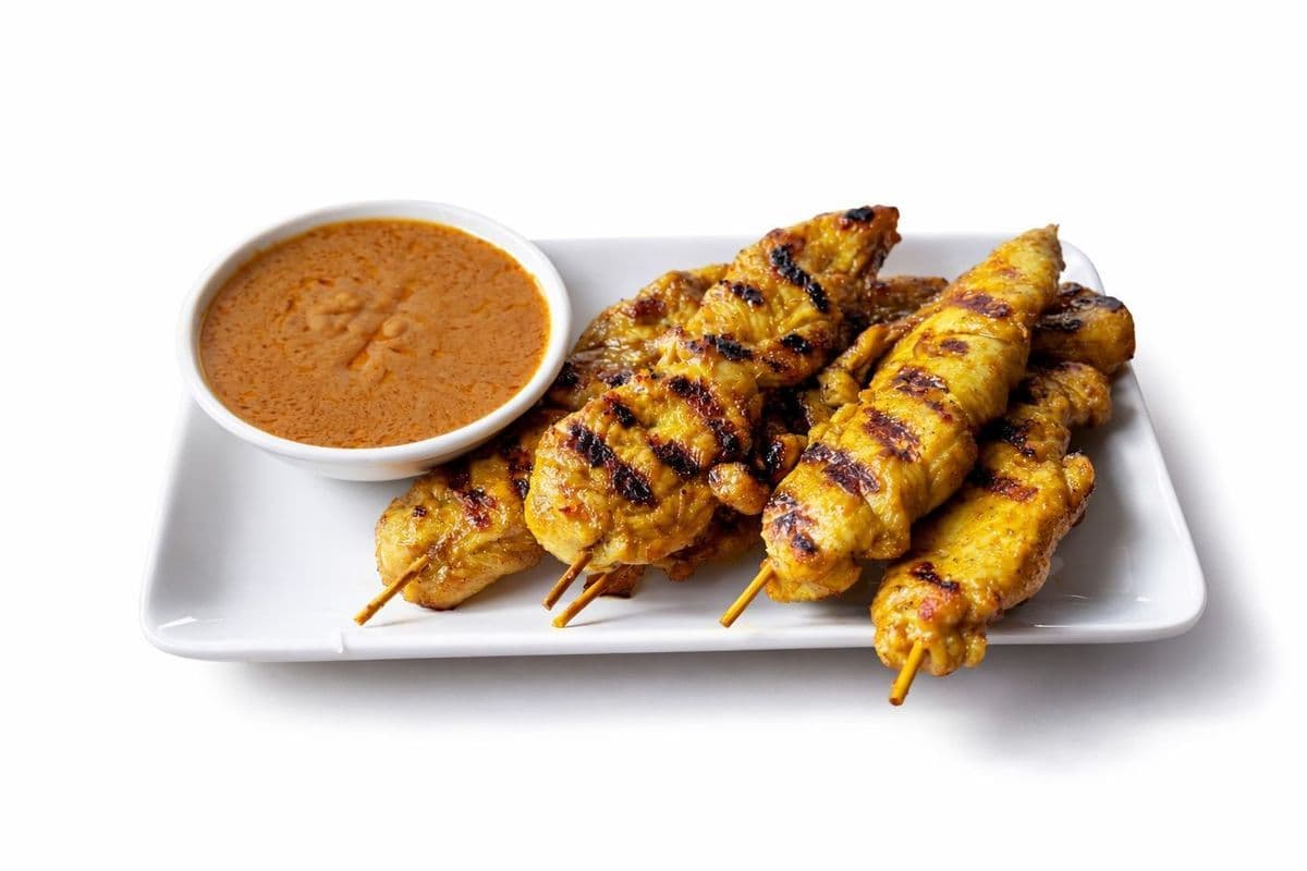 16 Chicken Satay (Satay Gai)