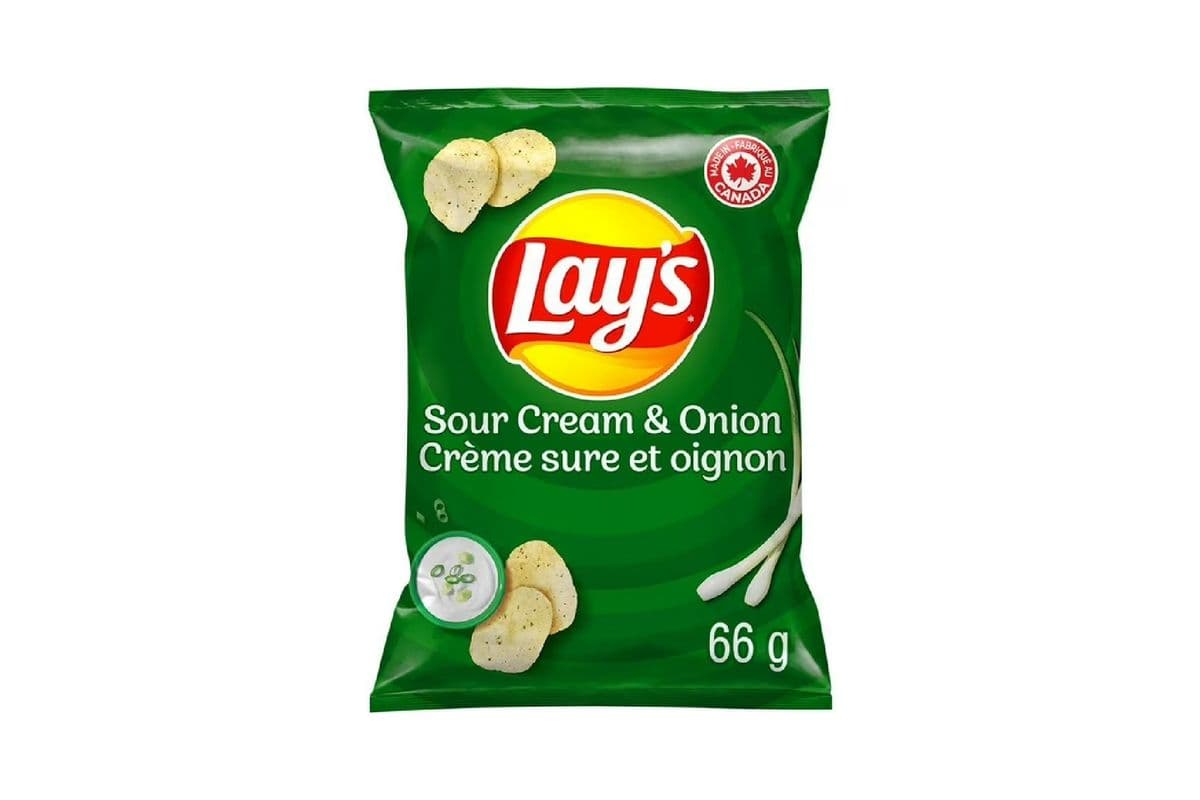 Lay's Sour Cream & Onion (66 g)