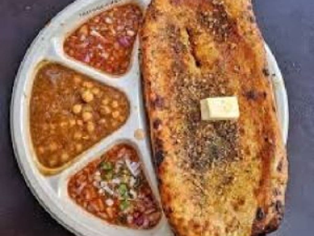 Delhi Wale Kulche Chole (NF)