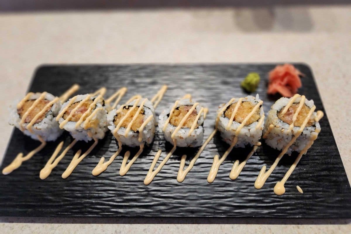 Spicy Salmon Roll