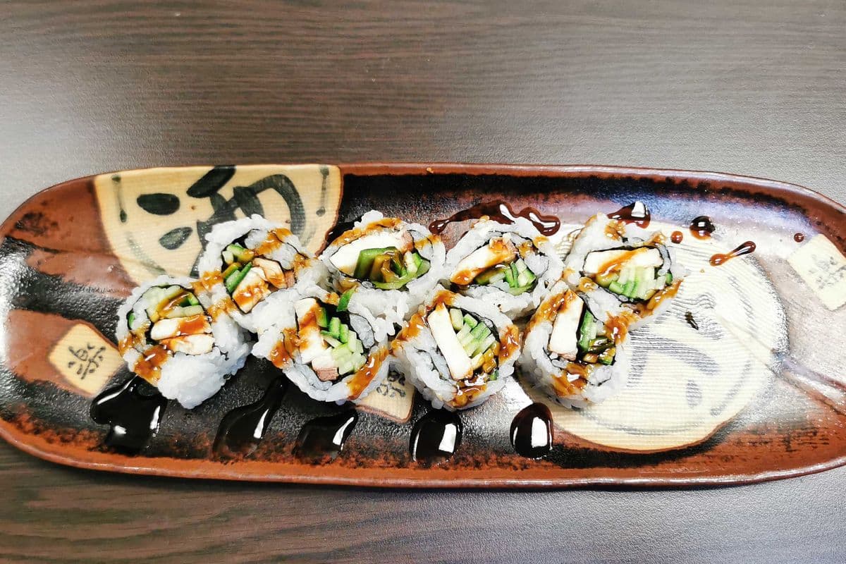 BBQ Hamachi Roll