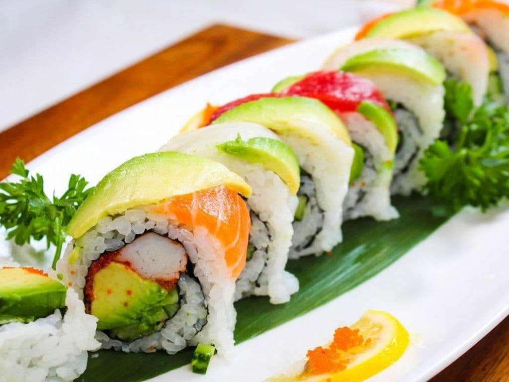 Rainbow Roll (6 pcs)