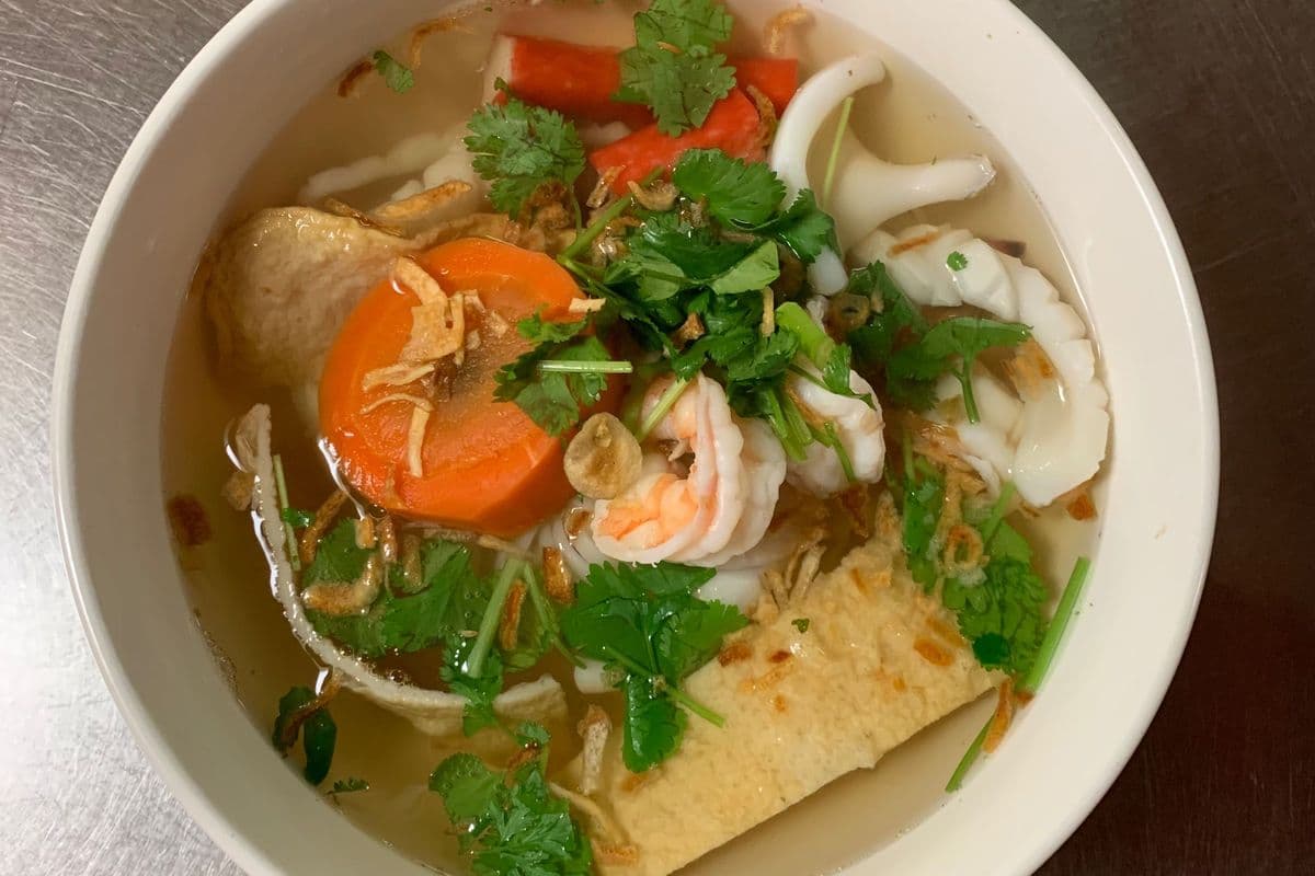 G. Seafood Noodle Soup