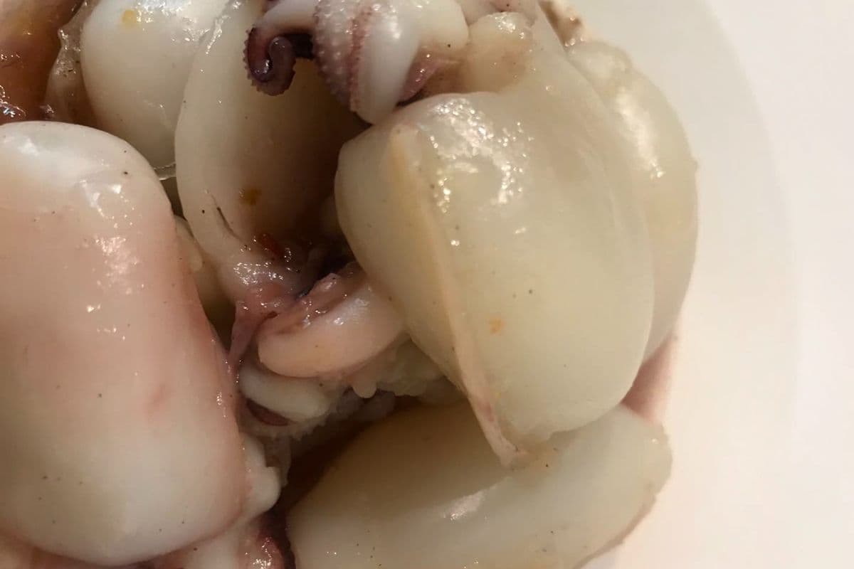 108. Calamars à la vapeur / Steamed Baby Squids