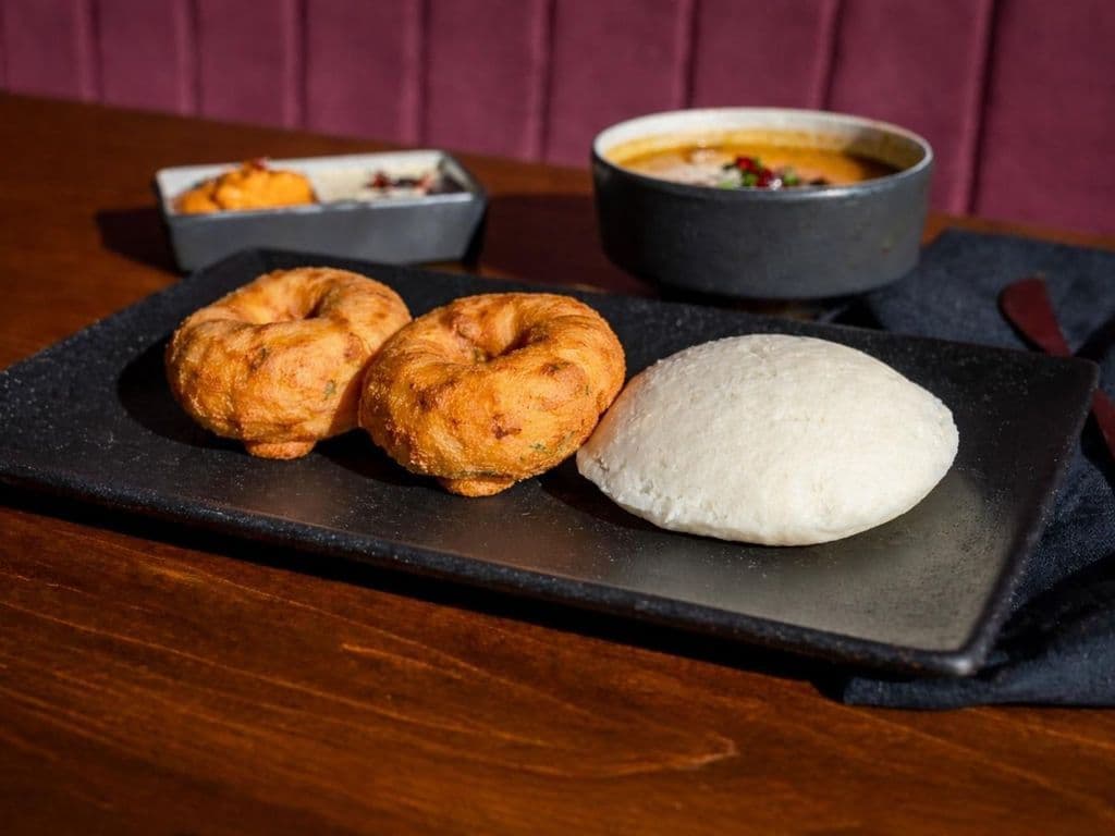 1 IDLI/2VADA