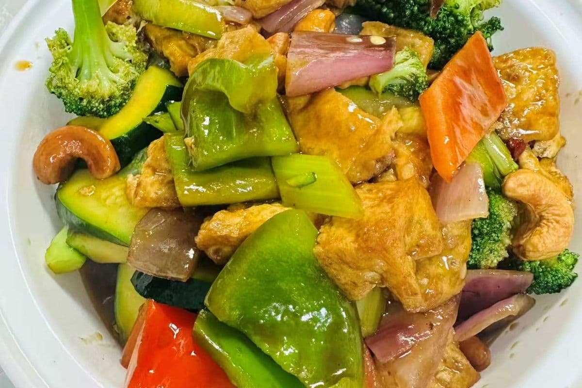 Stir Fried Orange Cashew Nut with Tofu and Mixed Vegetable
