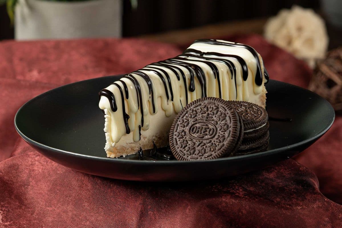 Oreo Blast Cheesecake