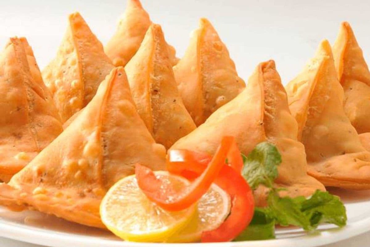 Punjabi Samosa Medium (4 pcs)