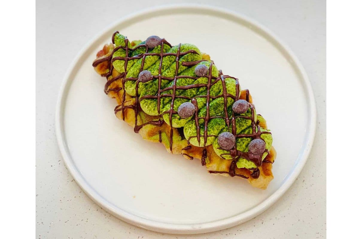MATCHA CHOCOLATE