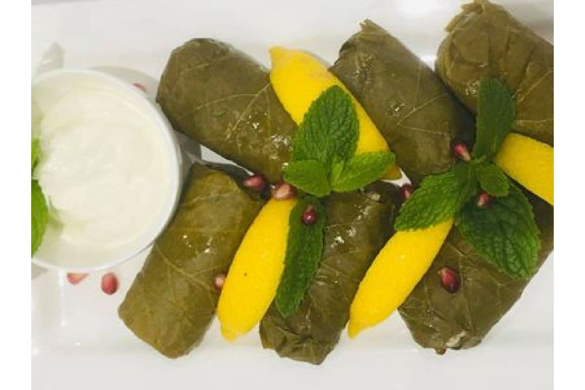 Dolma (4 Rolls)