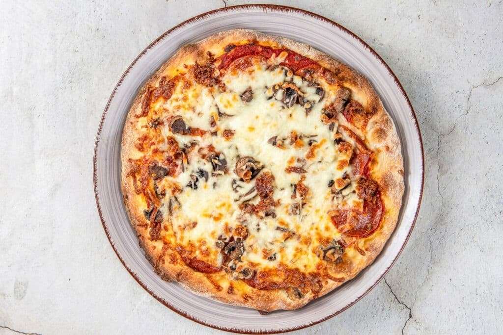 The Canadian Pizza