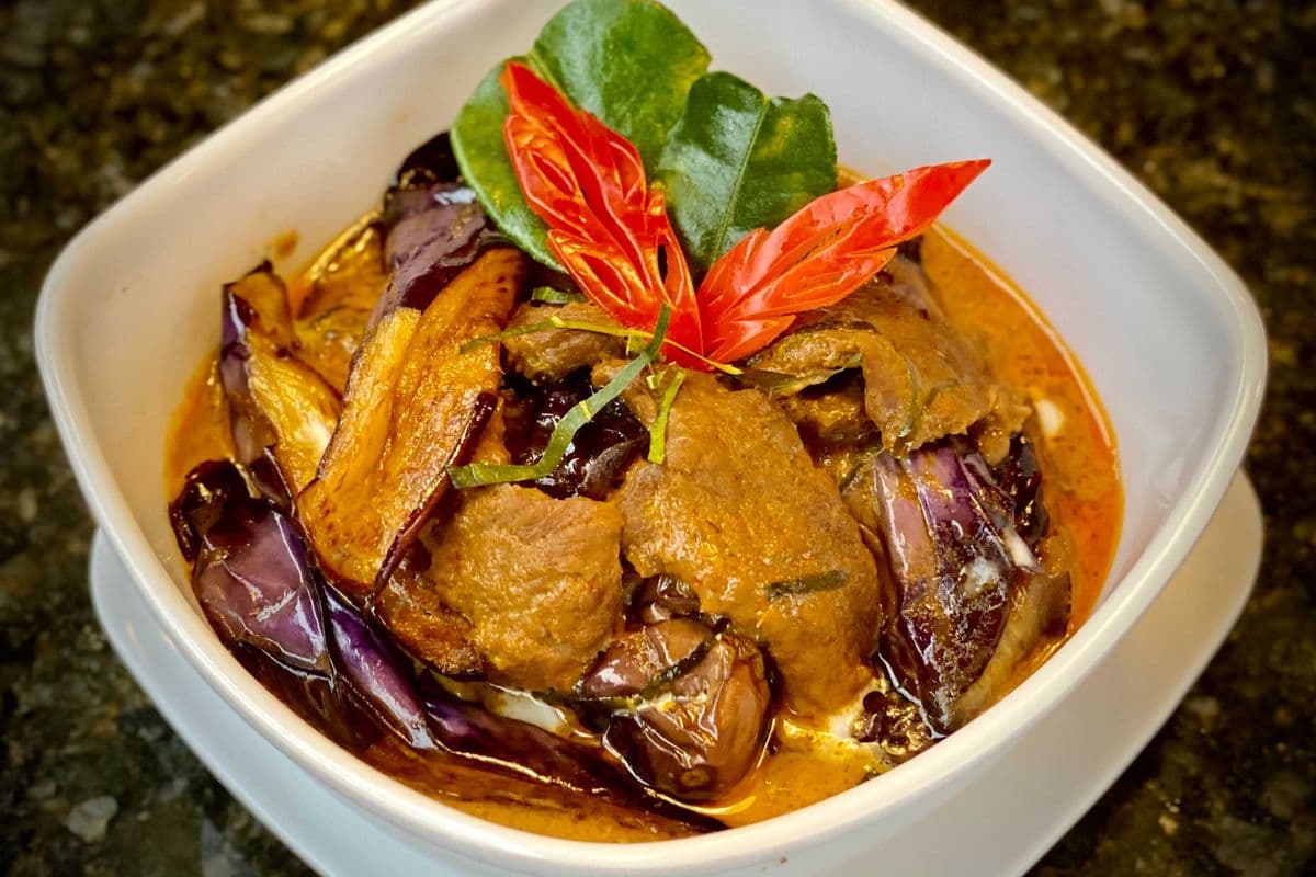 Spicy Beef Curry with Eggplant