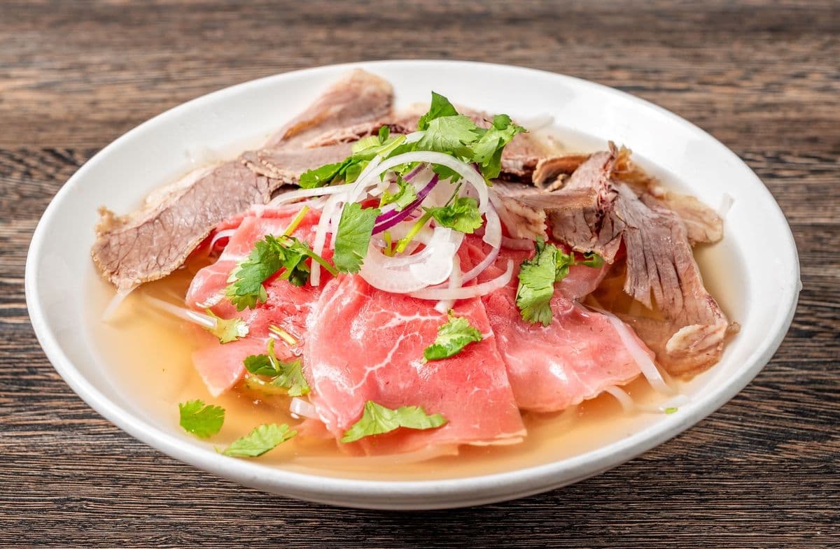 P3. Pho Steak, Brisket (L) - OO