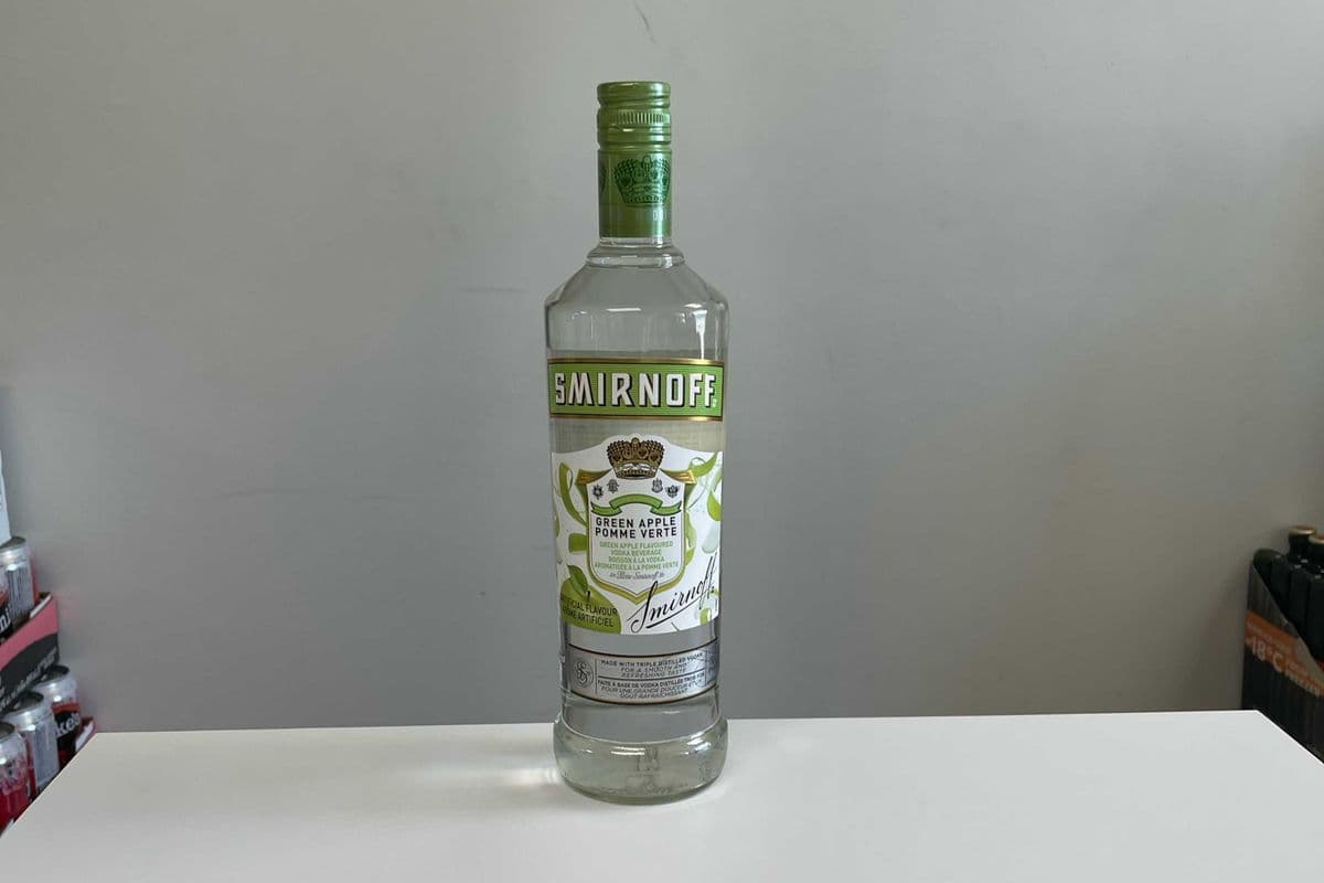 Smirnoff Green Apple (1 x 750ml)