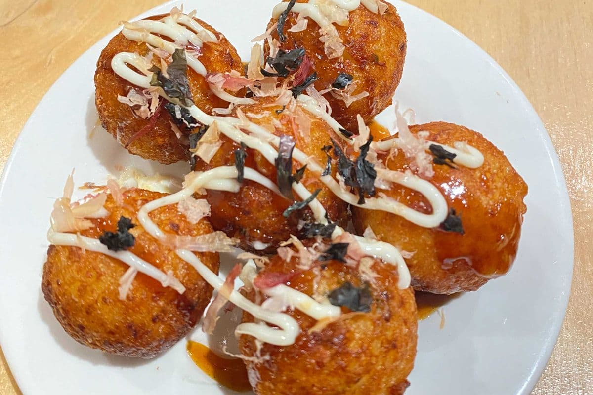 10. Takoyaki (6 mcx)